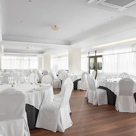 Eurostars Gran מלון