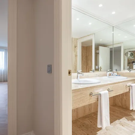 Eurostars Gran מלון לוגו